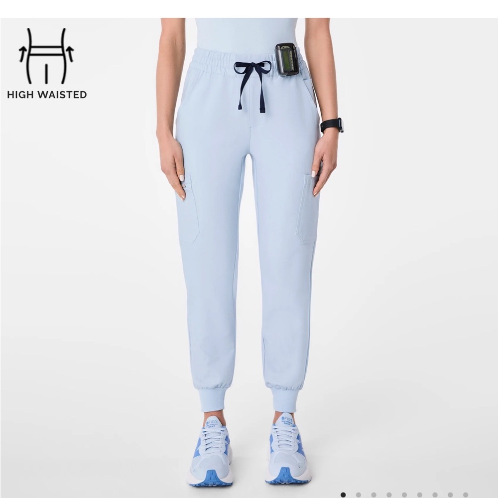 Figs Chambray High-Waisted Jogger Pants & Rafaela Scrub Top Set